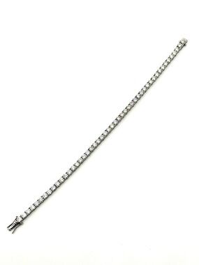925 Silver, 4MM, 11.7CTW - 15.0CTW Moissanite
Tennis Bracelet